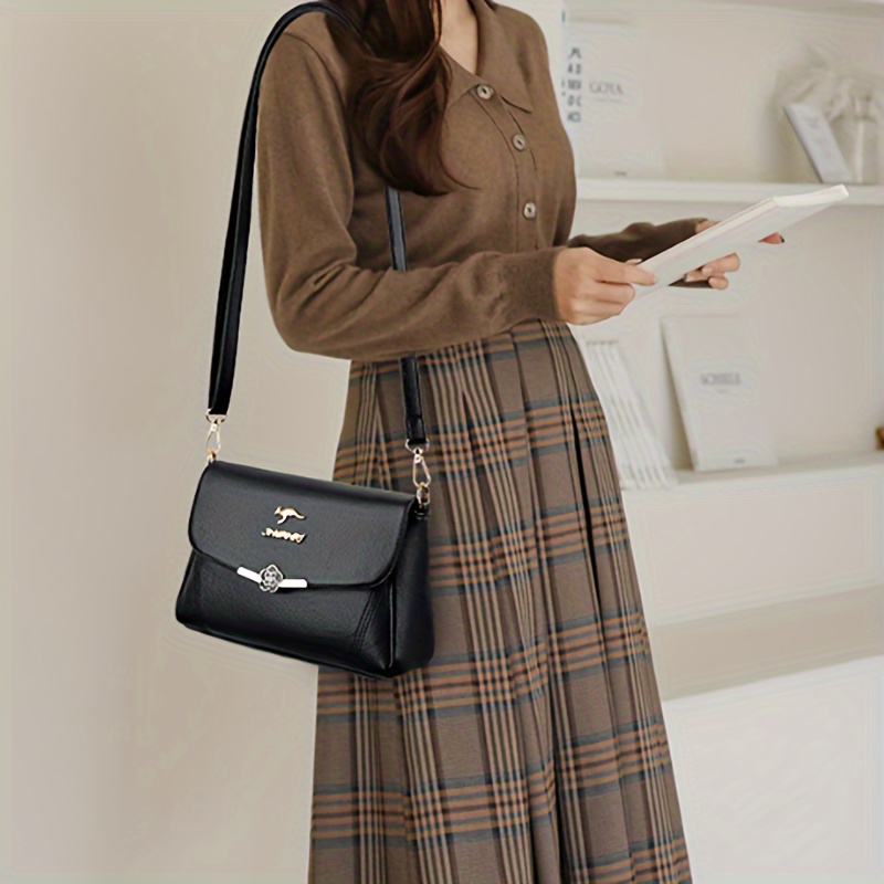 Letter Decorated Flip Top Larg - Leatherwork Letters ulasan dan harga